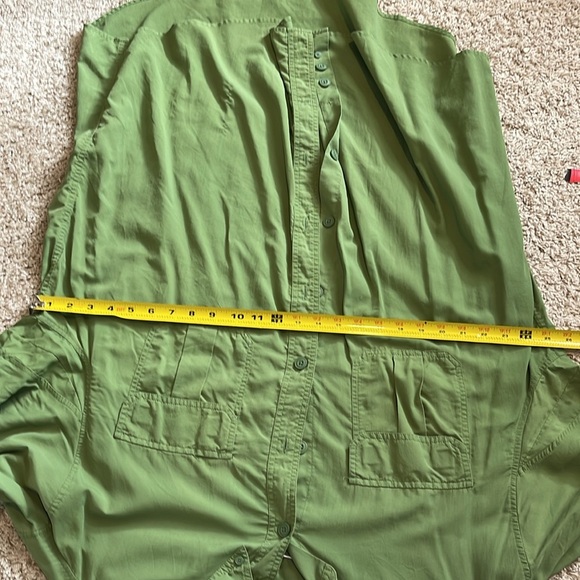 Duluth Trading Co Mens Green Short Sleeve Nylon Outdoor Hiking Shirt - Picture 6 of 8